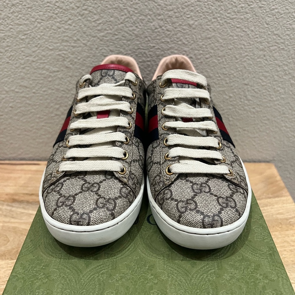 Gucci Ace GG Supreme Sneakers